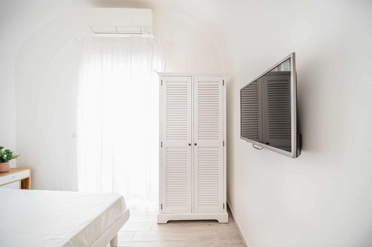 White Amalfi Centro Storico By Italianhost Apartment ภายนอก รูปภาพ